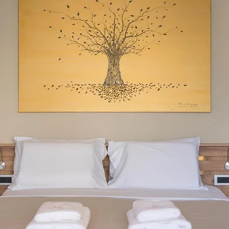 Sun Ray Luxury Aparthotel 2*