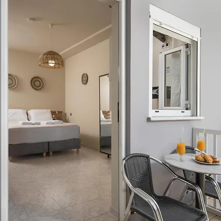 Aparthotel Sun Ray Luxury 2*